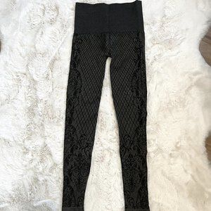 M. Rena Leggings - Stretchy - One Size